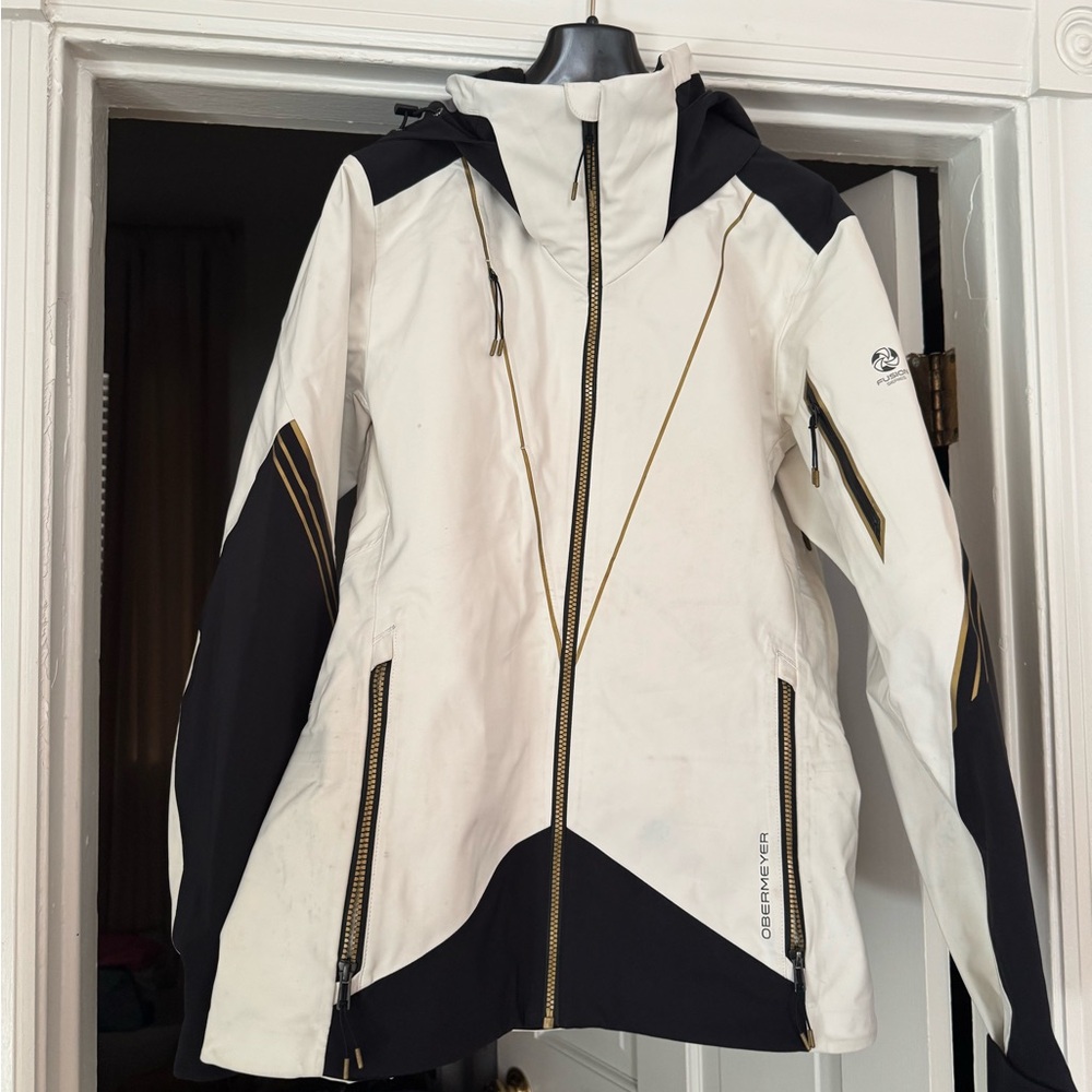 Obermeyer Women's Black and White Ski Jacket